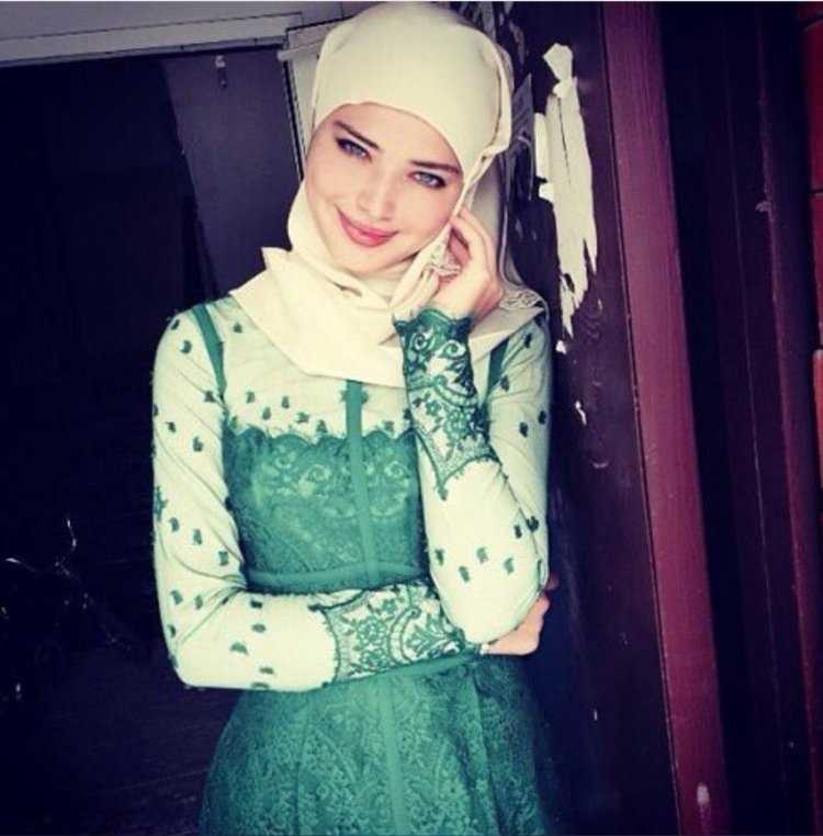 Илона Бисултанова