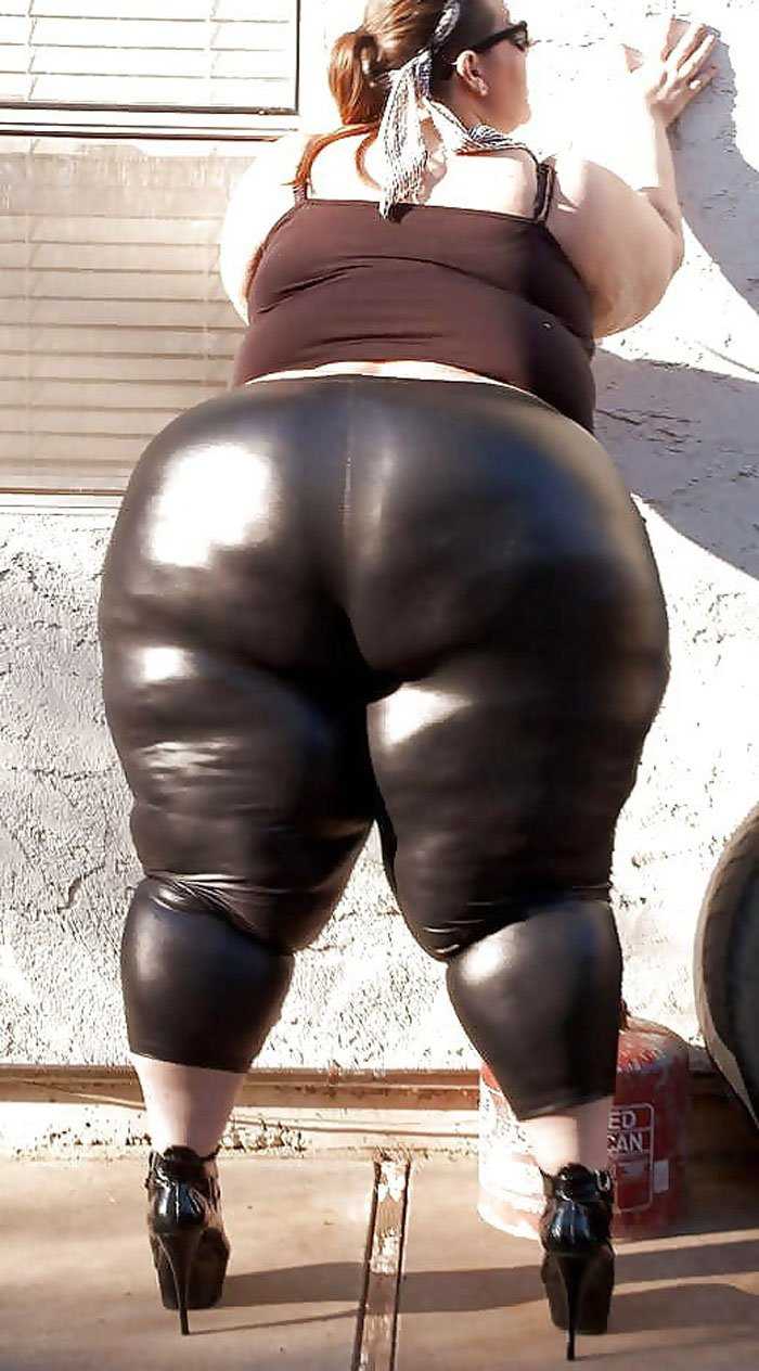 Жирные женщины с большой попой