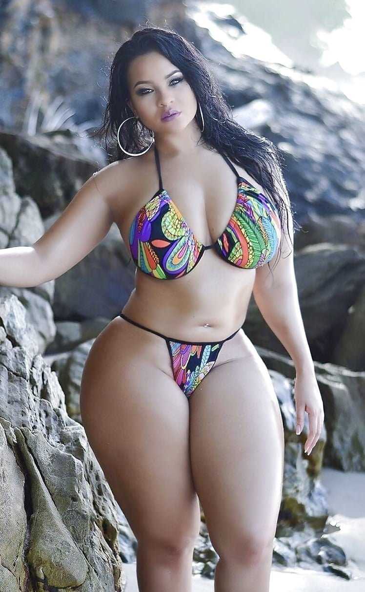 Модель Plus-Size Диана Сирокай