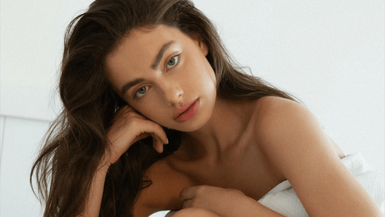Yael Shelbia израильская модель