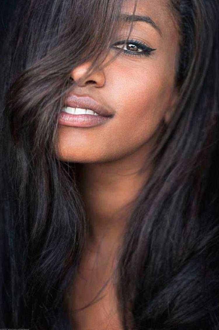 Смуглые девушки