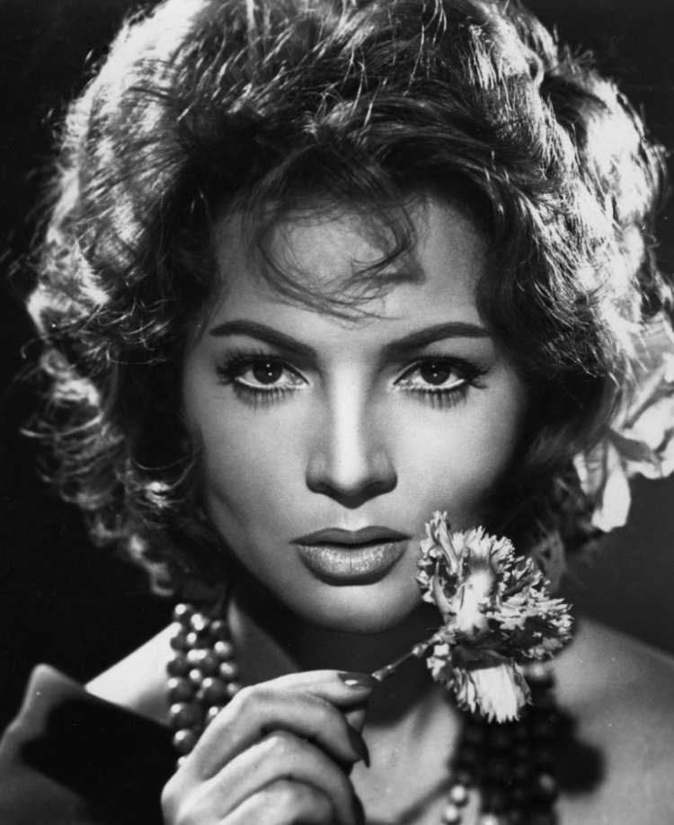 Испанская киноактриса Сара Монтьель