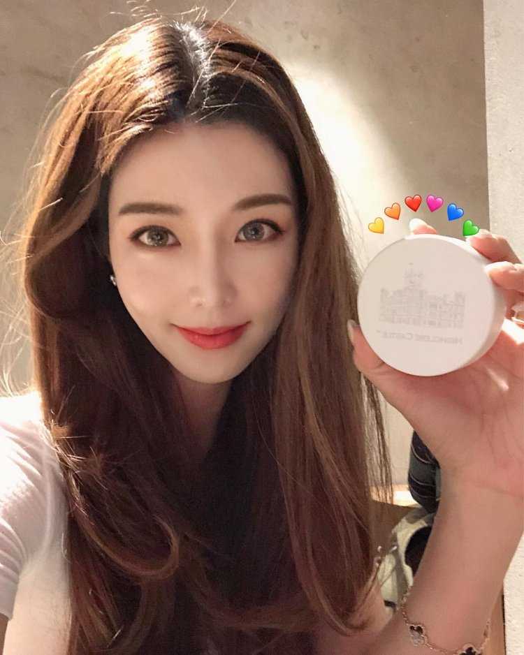 Бьюти блоггер кореянка