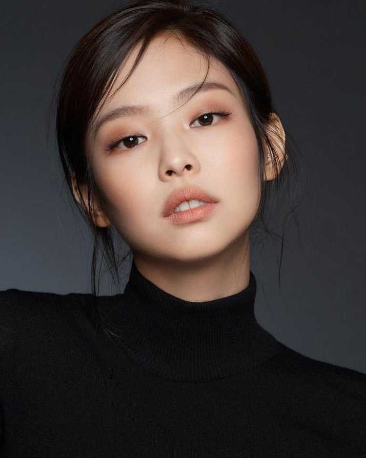 Черты лица китаянки29