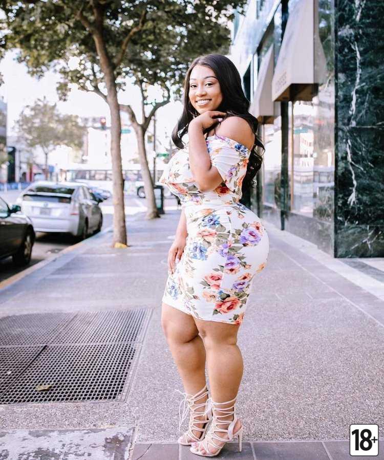 Китайские девушки с большими бёдрами