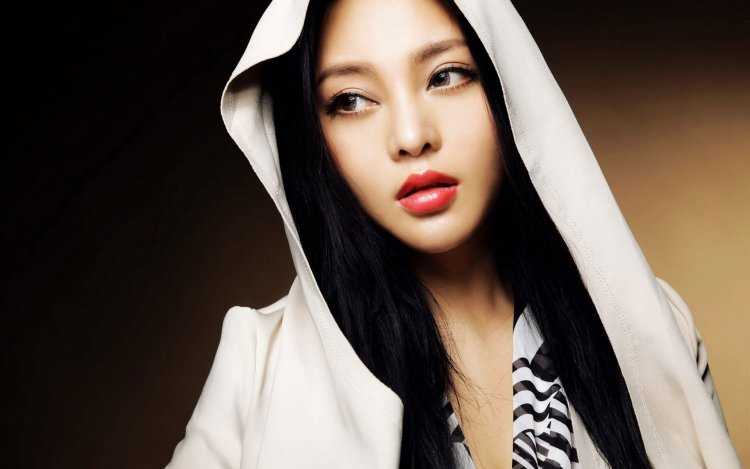 Азиатские девушки