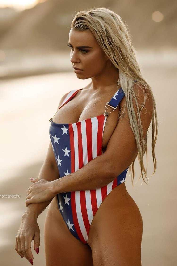 Александрия Морган hot