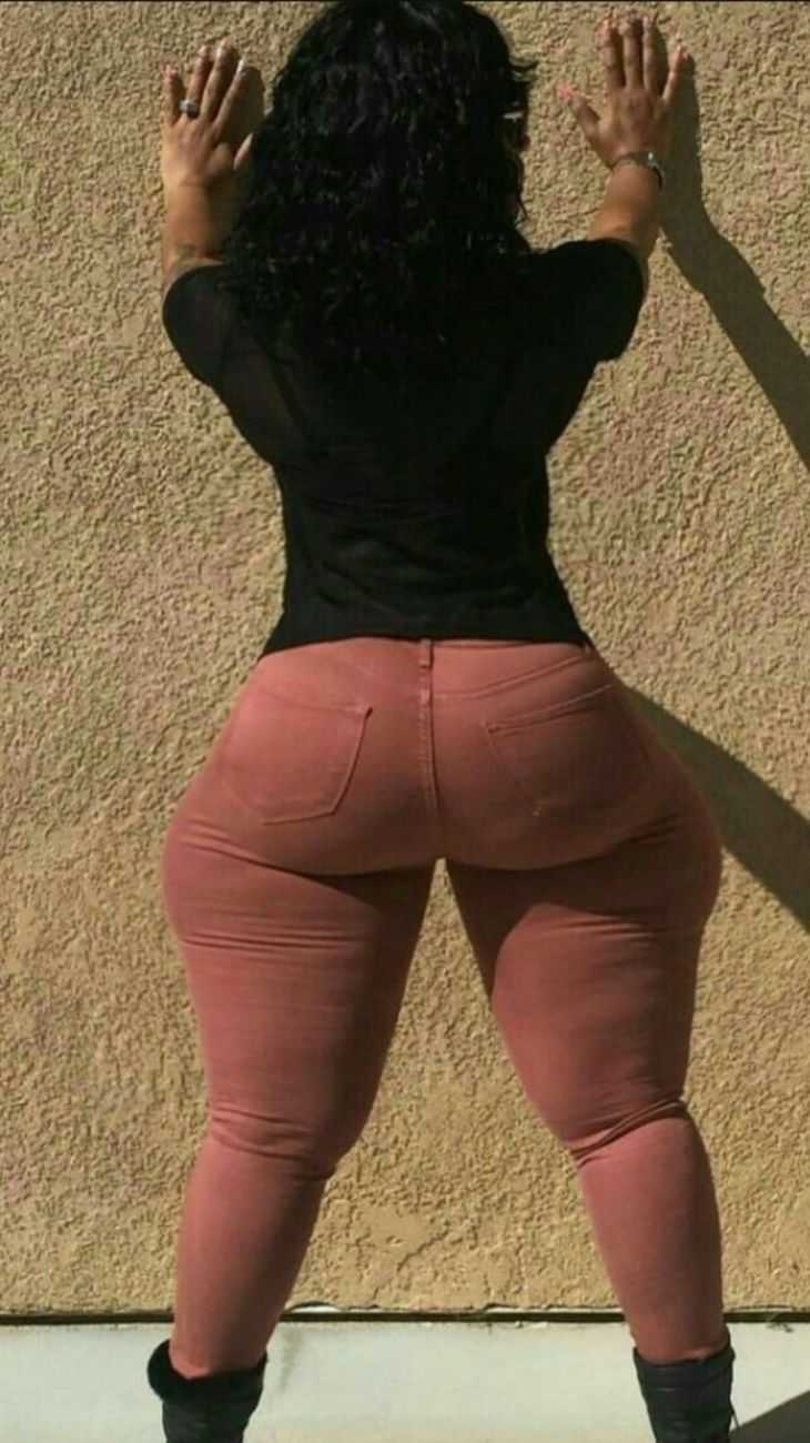 Большие толстые задницы