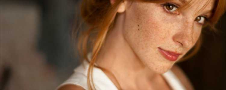 Актриса рыжая с веснушками Российская