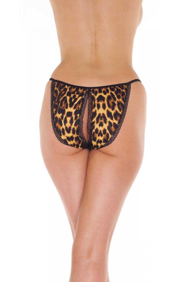 Девушки в леопардовых стрингах