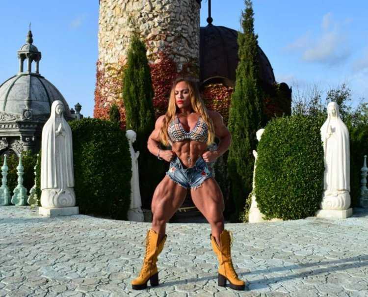 Наташа Амазонка