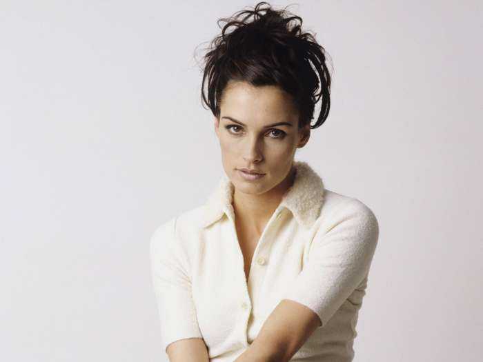 Фамке Янссен на фото