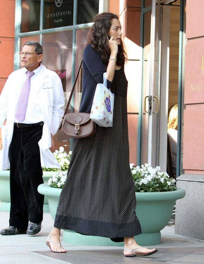 Эмма Хеминг на фото