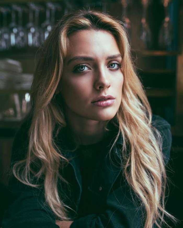 Уоллис Дэй на фото