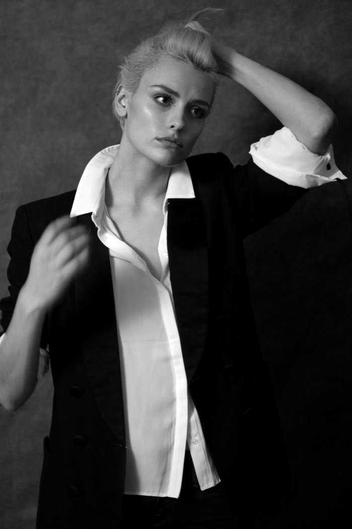 Уоллис Дэй на фото