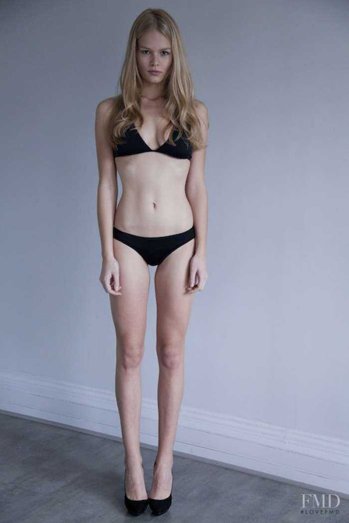 Тощие девушки на фото