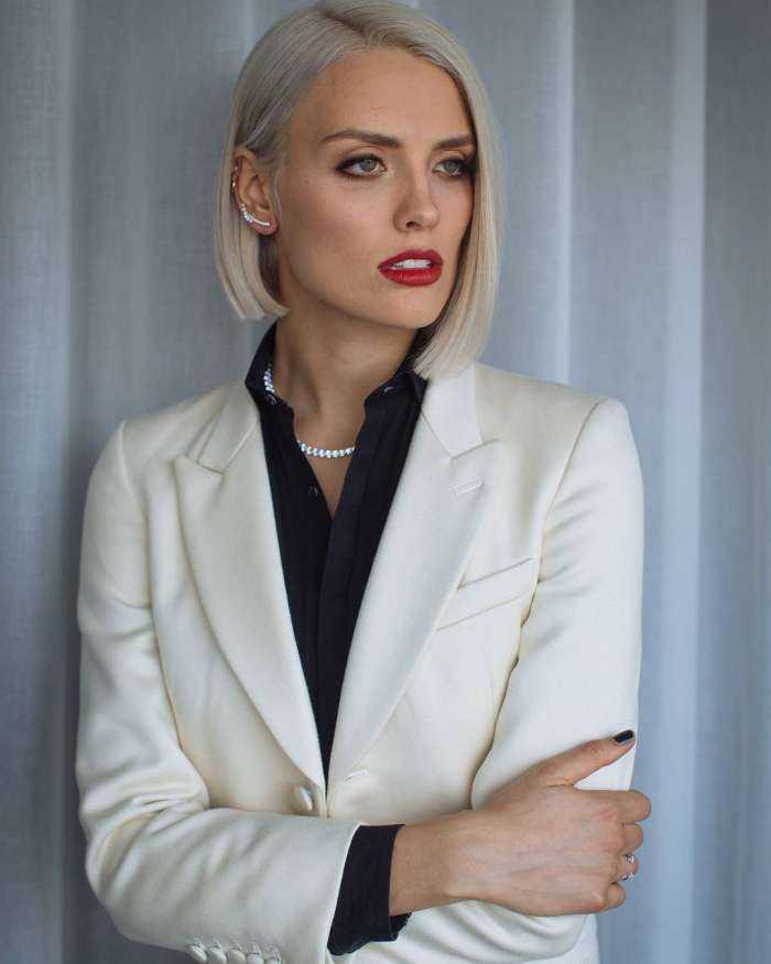 Уоллис Дэй на фото