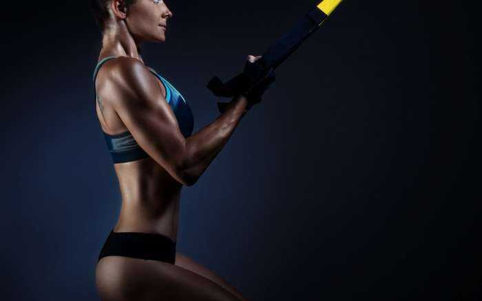 Девушки на фитнесе на фото